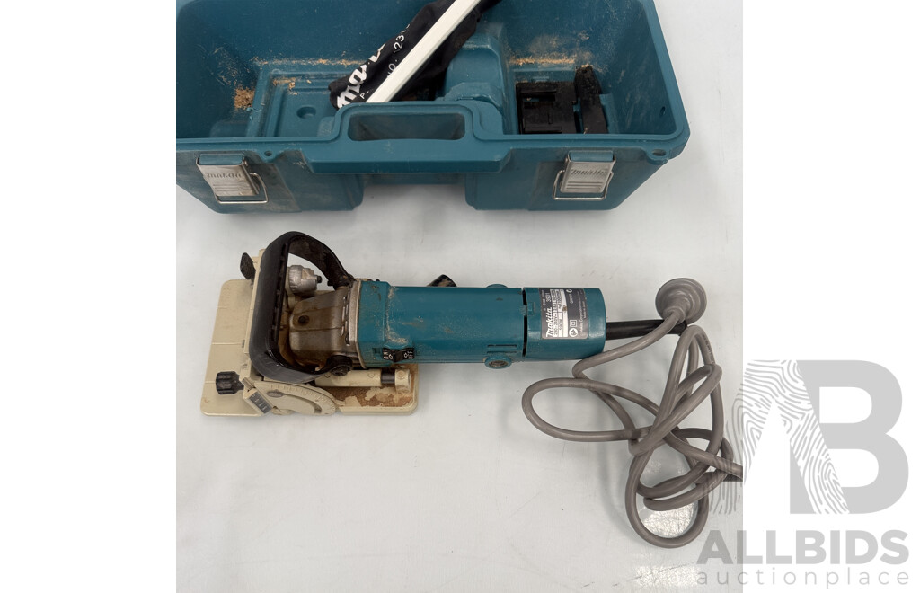 Makita Plate Biscuit Joiner 3901 590w