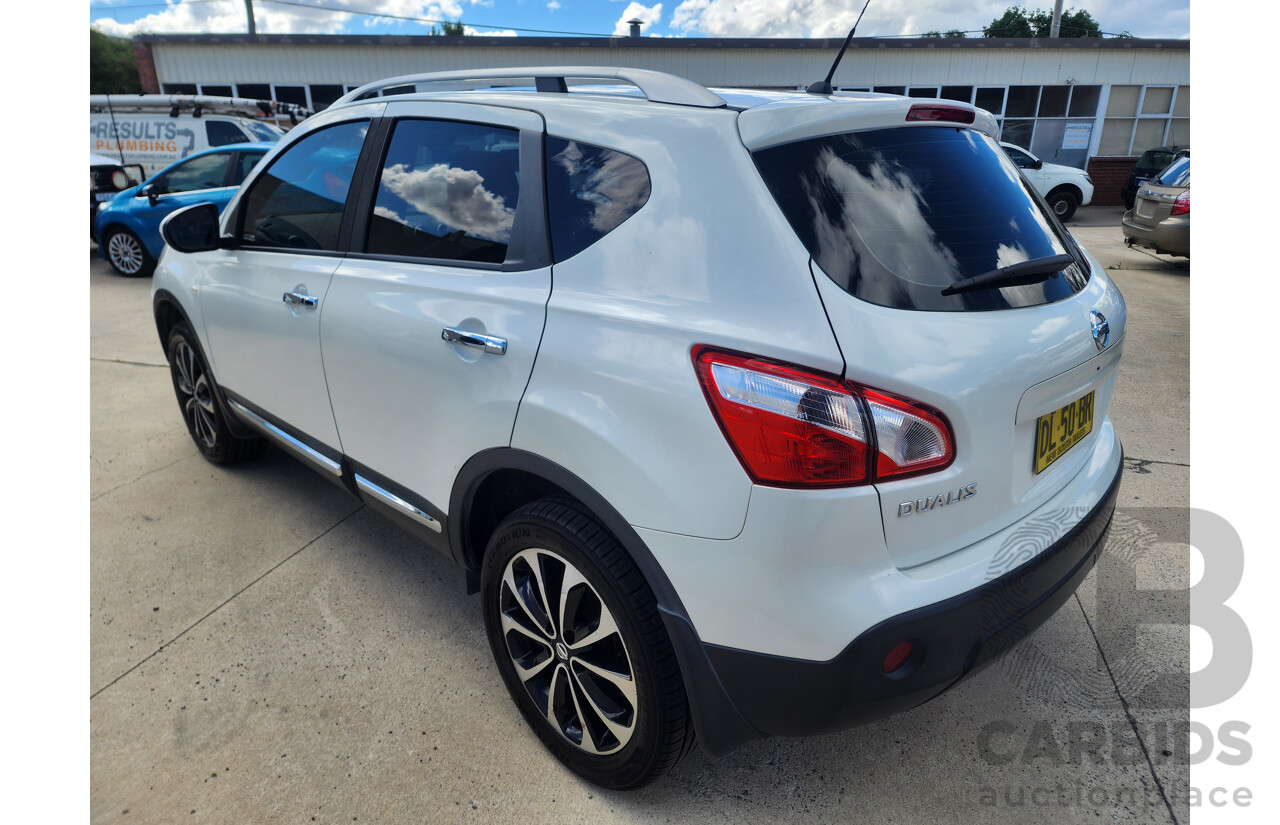 8/2013 Nissan Dualis Ti-L (4x2) J10 MY13 4d Wagon White 2.0L