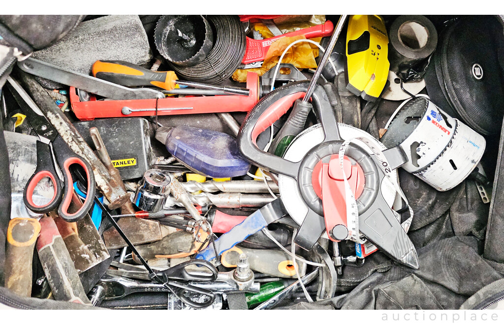 Makita Toolbag W/ Tools