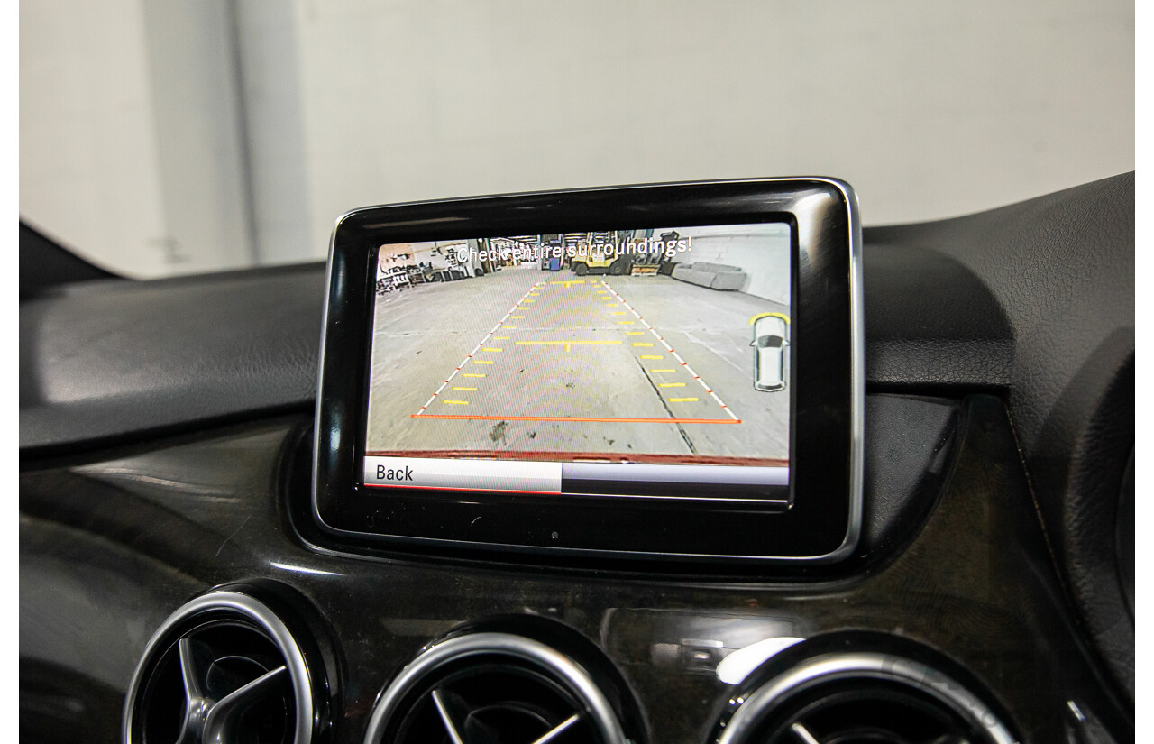 11/2012 Mercedes-Benz B250 BE 246 MY13 5d Hatchback Jupiter Red Turbo 2.0L