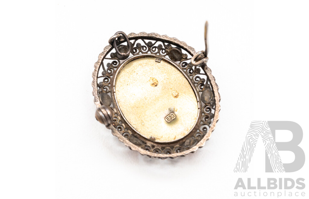 800 Silver Antique Miniature Portrait Brooch - 7.99gms