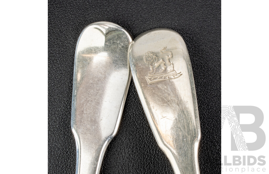 Twelve Antique Sterling Silver Forks and Tablespoons, William Eley II & William Fearn, London, 1803, Weight 942 Grams