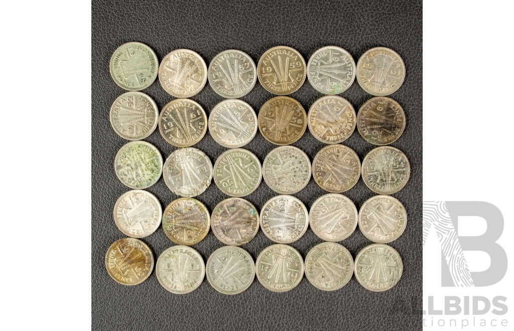 Thirty Australian Silver KGVI/QE2 Threepence, Examples Spanning 1948 to 1964  .500