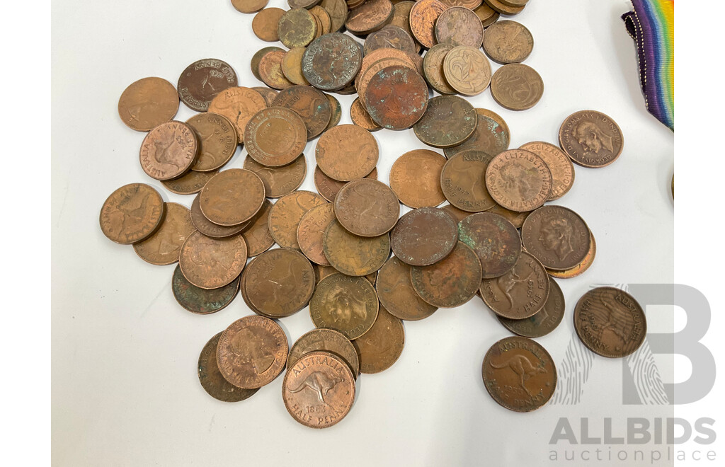 Collection of Australian Half Pennies, Examples Spanning 1914 to 1963, One and Two Cent Coins Spanning 1966 to 1989 with WW1 Medal - Great War for Civilisation 1914-1919