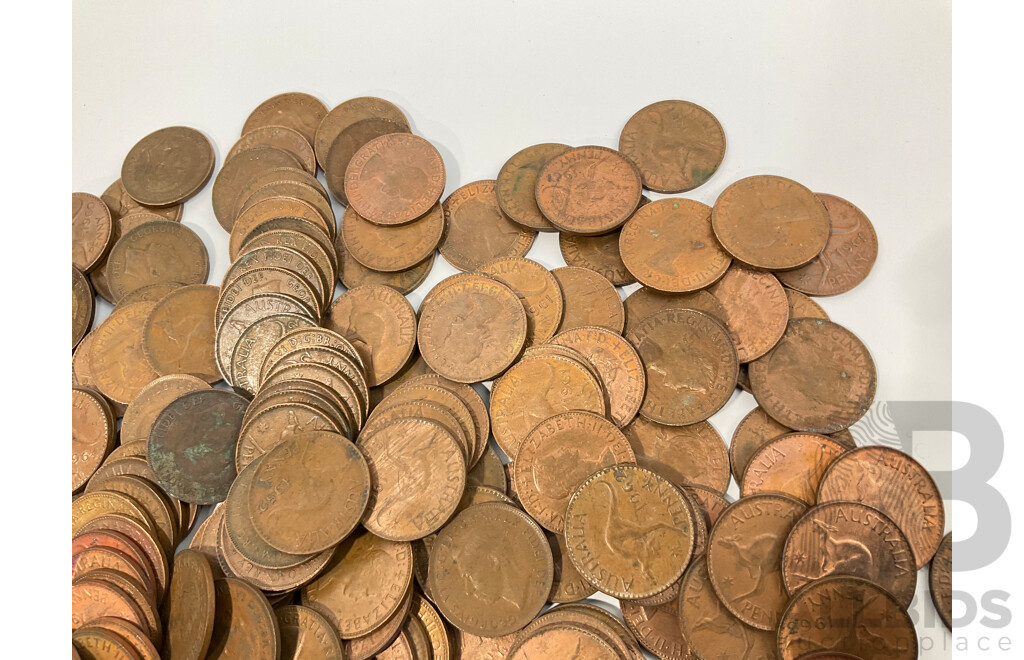Collection of Australian KGVI/QE2 Pennies, Examples Spanning 1952 to 1964