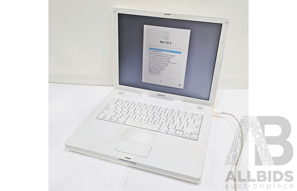 Apple (A1134) PowerPC 7447a (G4)  1.42GHz CPU 14-Inch IBook