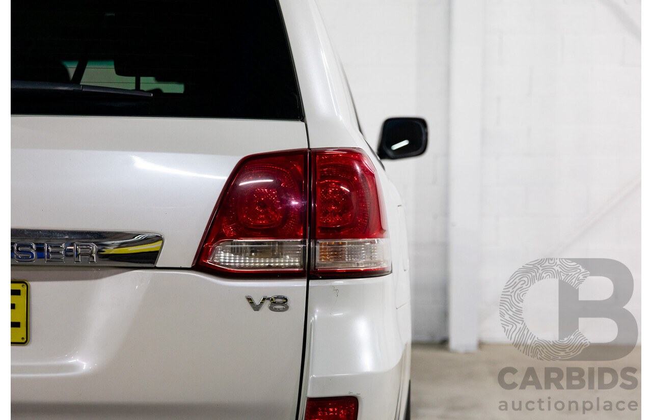 6/2009 Toyota Landcruiser Sahara (4x4) VDJ200R 09 UPGRADE 4d Wagon Crystal White Pearl Turbo Diesel V8 4.5L