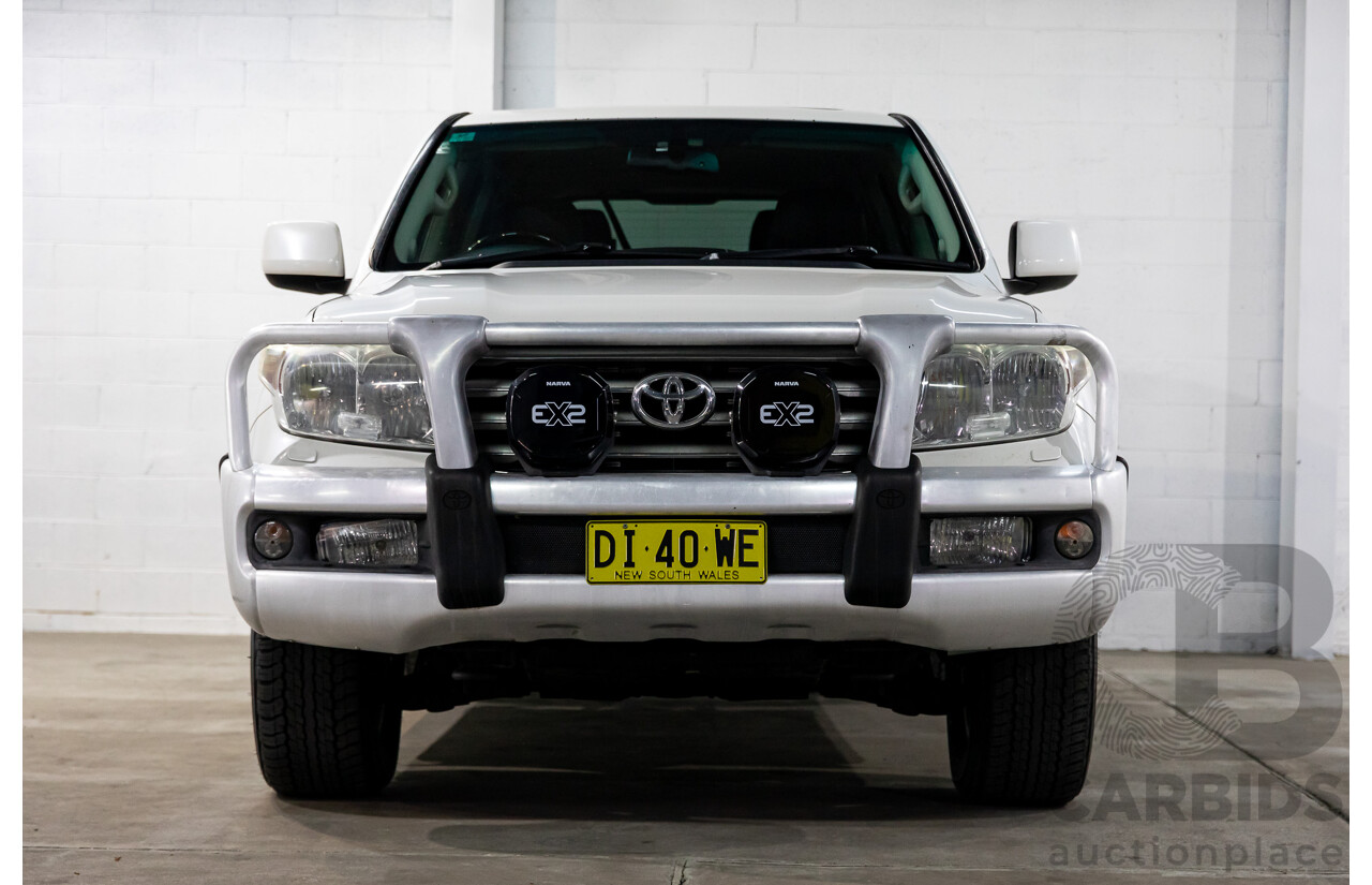 6/2009 Toyota Landcruiser Sahara (4x4) VDJ200R 09 UPGRADE 4d Wagon Crystal White Pearl Turbo Diesel V8 4.5L