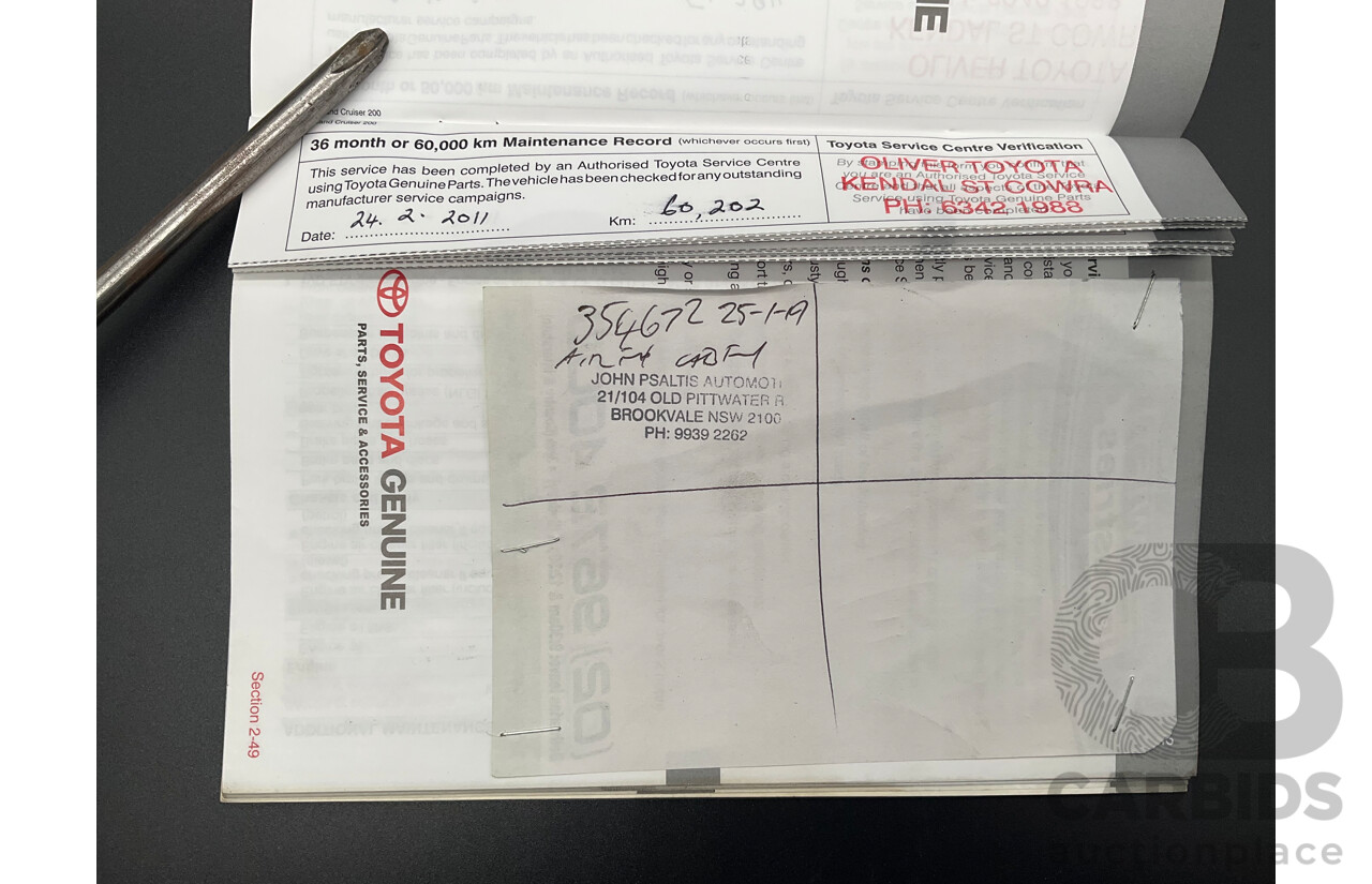 6/2009 Toyota Landcruiser Sahara (4x4) VDJ200R 09 UPGRADE 4d Wagon Crystal White Pearl Turbo Diesel V8 4.5L