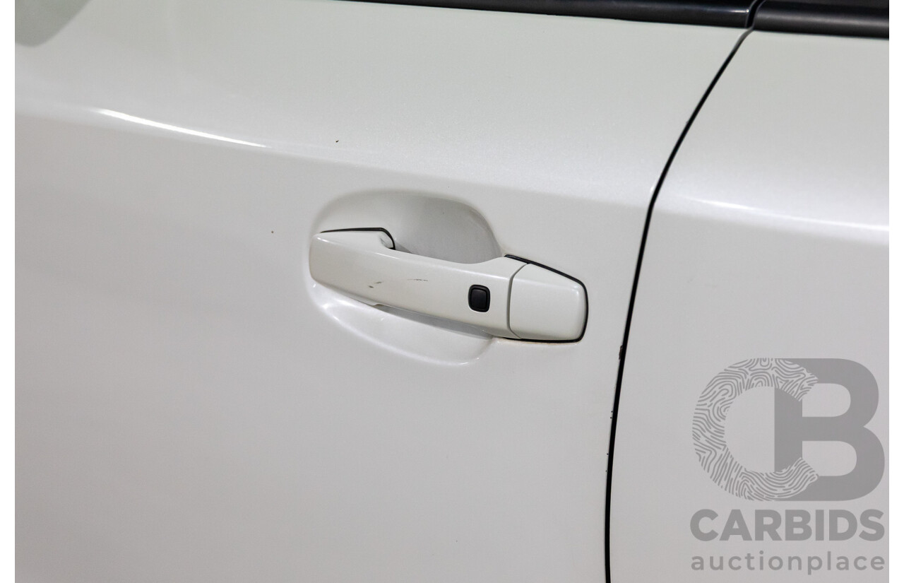 6/2009 Toyota Landcruiser Sahara (4x4) VDJ200R 09 UPGRADE 4d Wagon Crystal White Pearl Turbo Diesel V8 4.5L