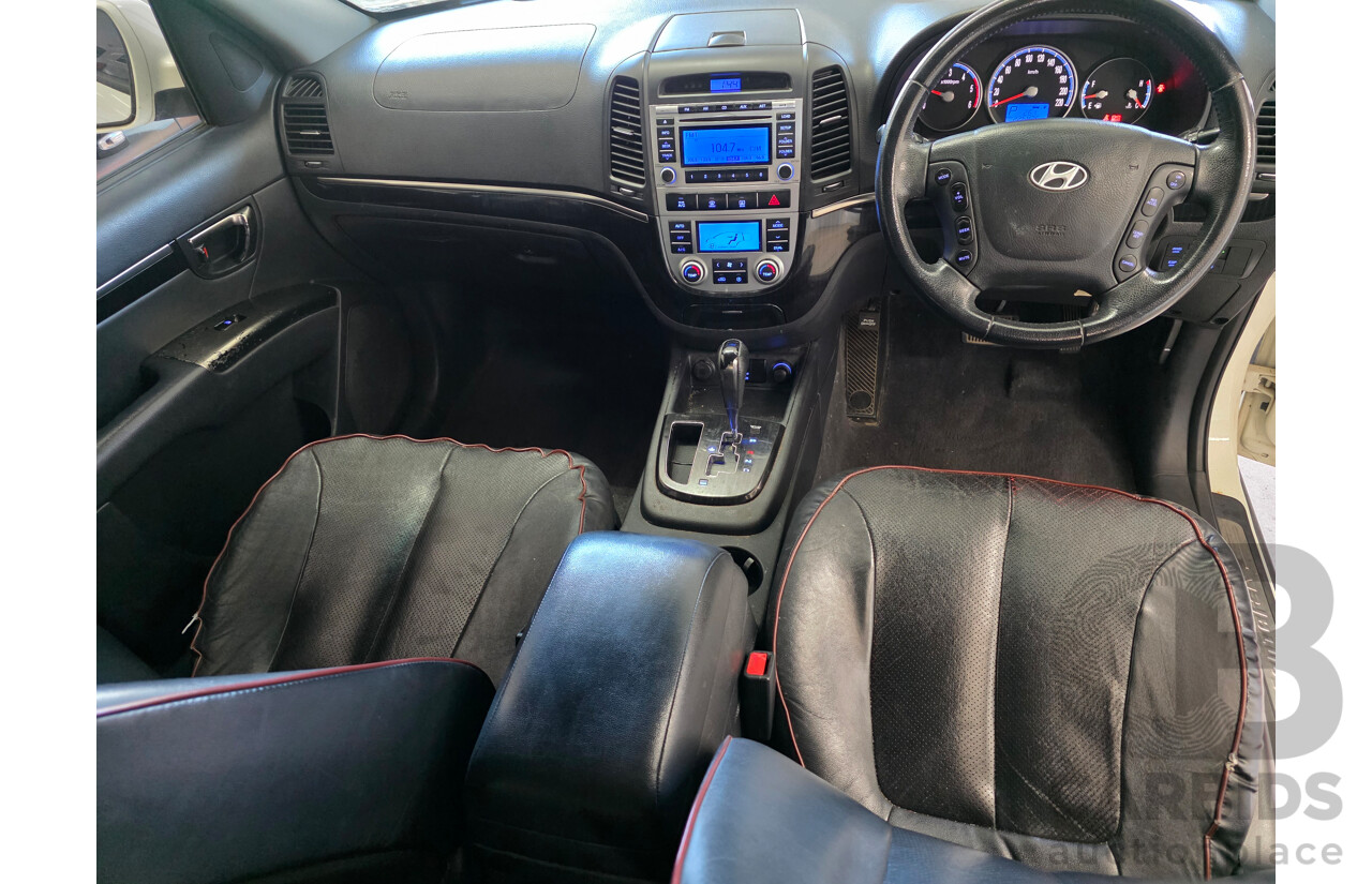 9/2009 Hyundai Santa Fe Elite CRDi (4x4) CM MY09 UPGRADE 4d Wagon White Turbo Diesel 2.2L