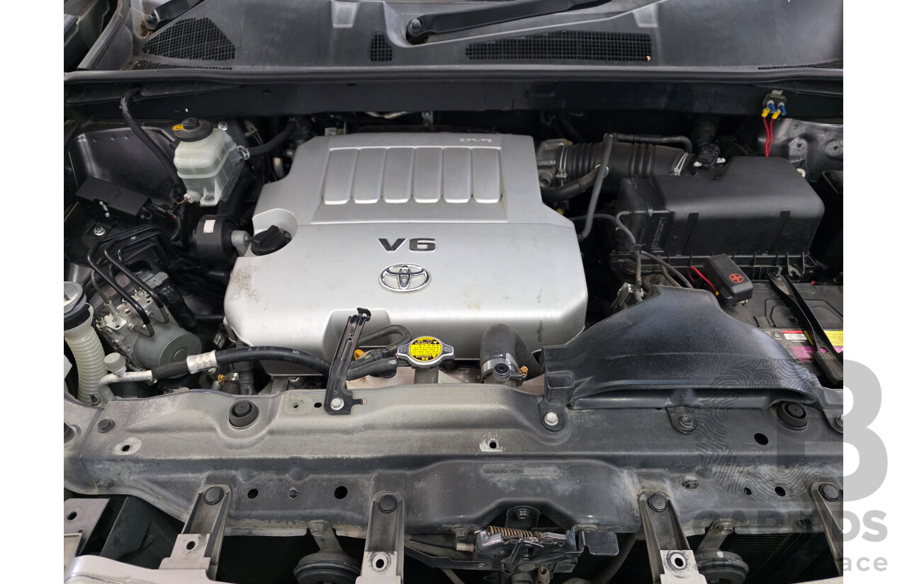 9/2009 Hyundai Santa Fe Elite CRDi (4x4) CM MY09 UPGRADE 4d Wagon White Turbo Diesel 2.2L