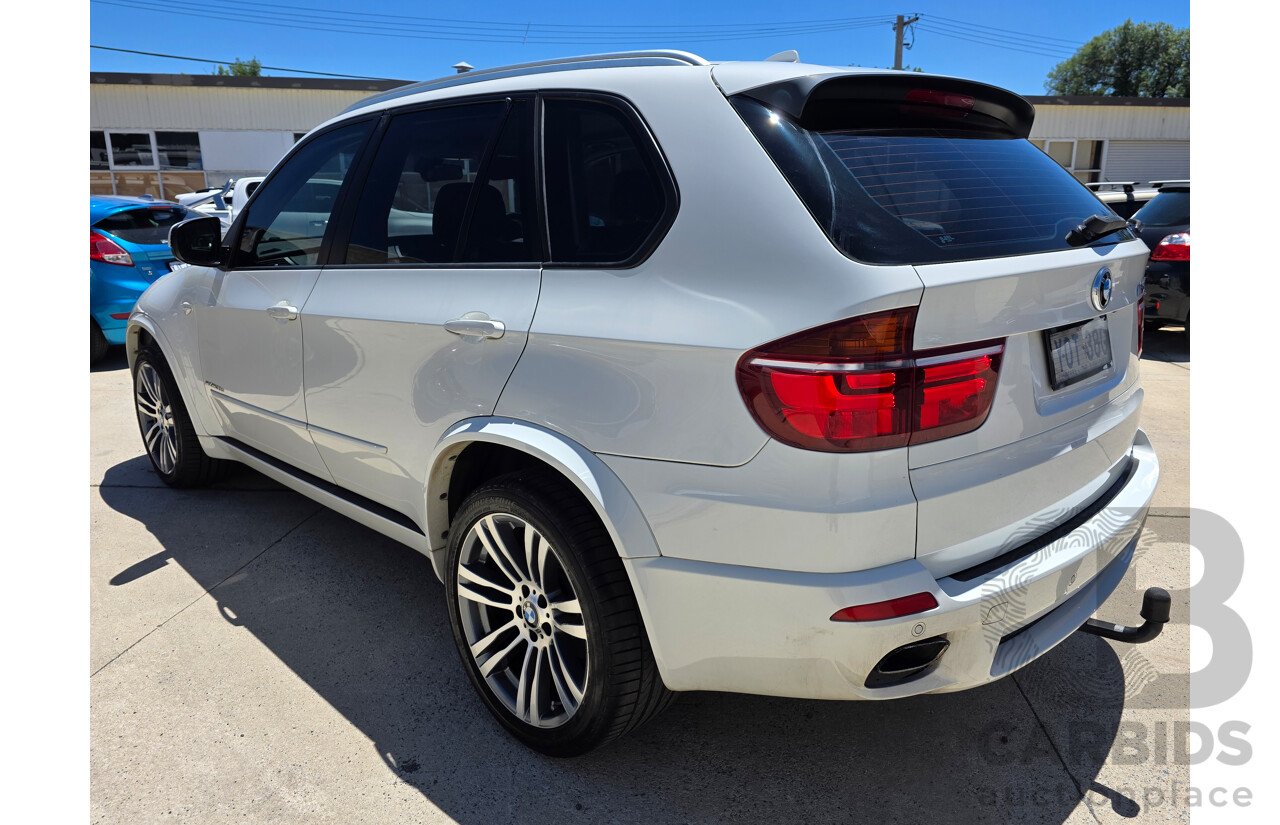 07/2013 Bmw X5 xDrive30d M-sport (4x4) E70 MY12 UPGRADE 4D Wagon White Turbo Diesel 3.0L