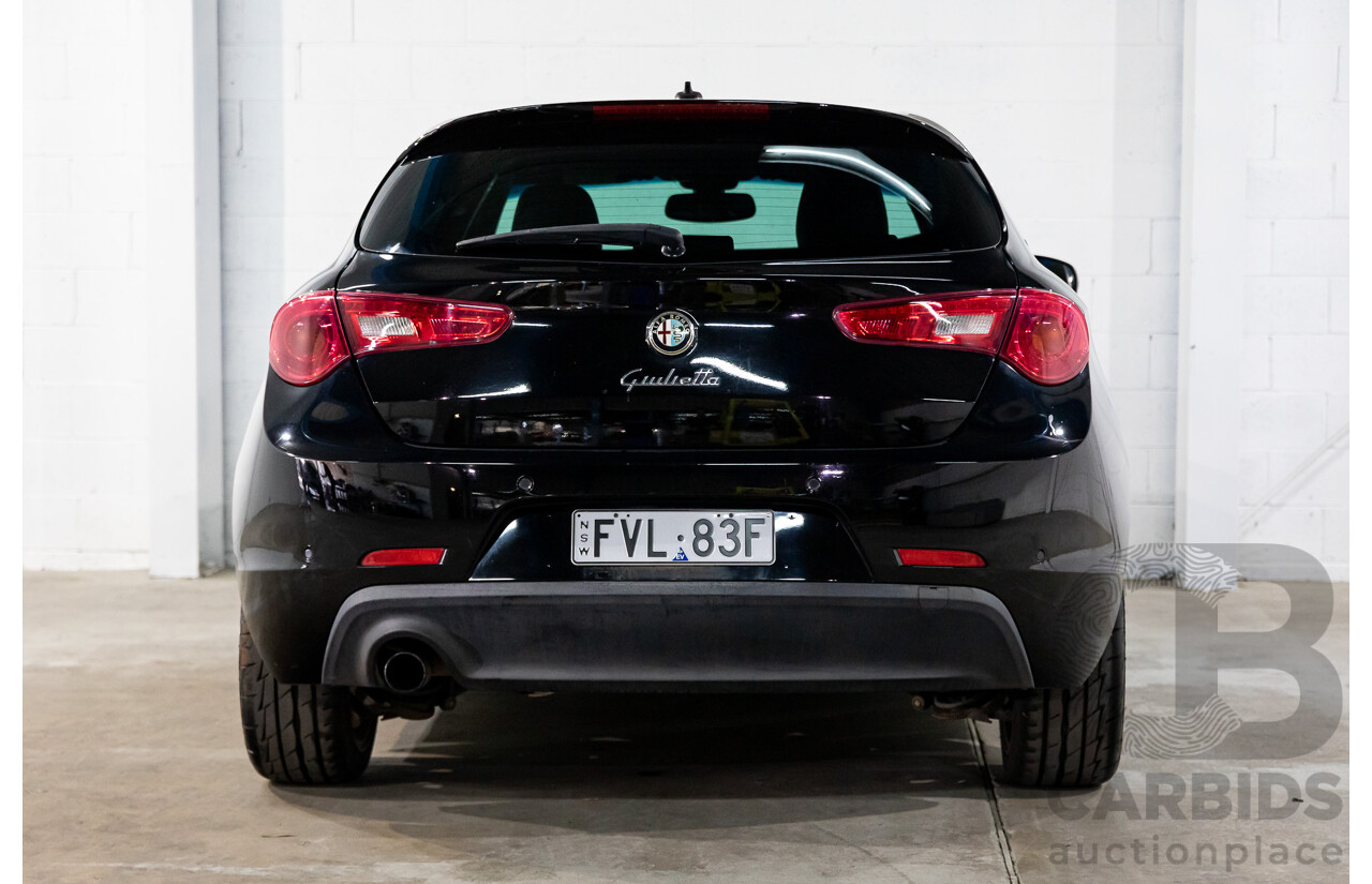 2/2015 Alfa Romeo Giulietta Distinctive MY15 5d Hatchback Alfa Black Turbo 1.4L