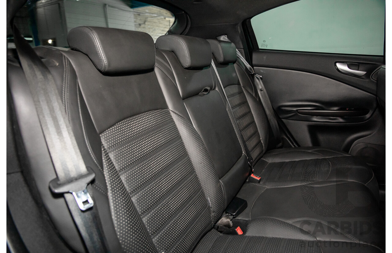 2/2015 Alfa Romeo Giulietta Distinctive MY15 5d Hatchback Alfa Black Turbo 1.4L