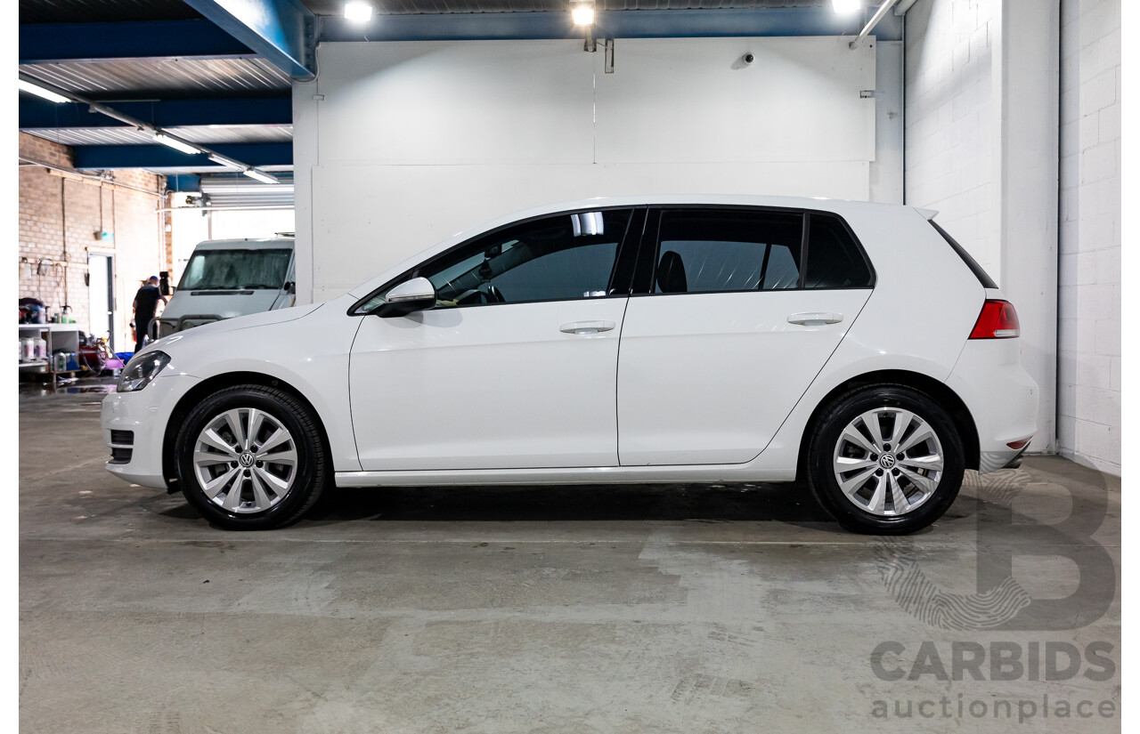 8/2013 Volkswagen Golf 90 TSI Comfortline AU 5d Hatchback Pure White Turbo 1.4L