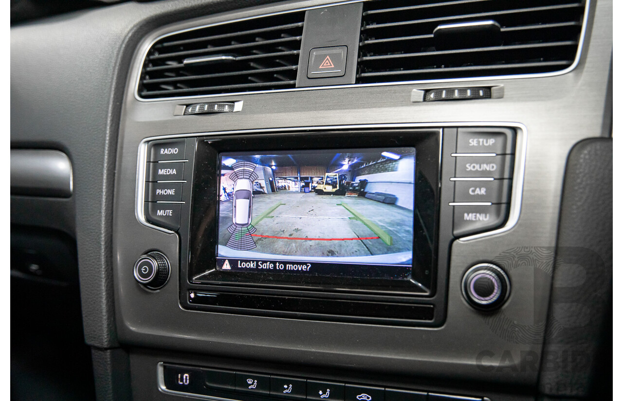 8/2013 Volkswagen Golf 90 TSI Comfortline AU 5d Hatchback Pure White Turbo 1.4L