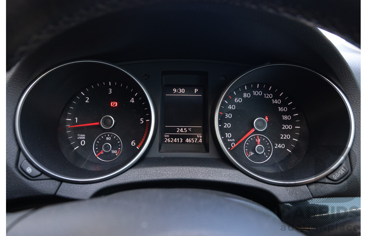 8/2011 Volkswagen Golf 103 TDI Comfortline 1K MY11 4d Wagon Reflex Silver Turbo Diesel 2.0L