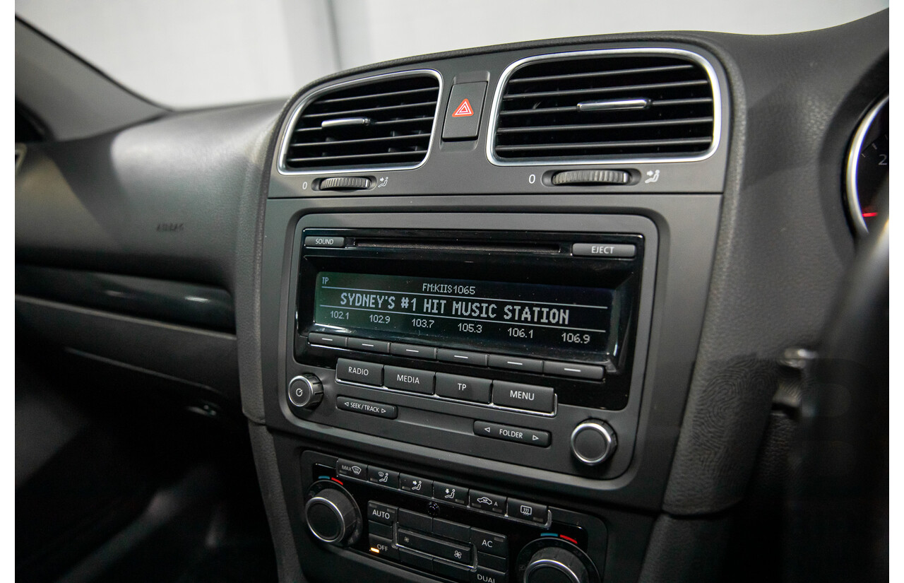 8/2011 Volkswagen Golf 103 TDI Comfortline 1K MY11 4d Wagon Reflex Silver Turbo Diesel 2.0L