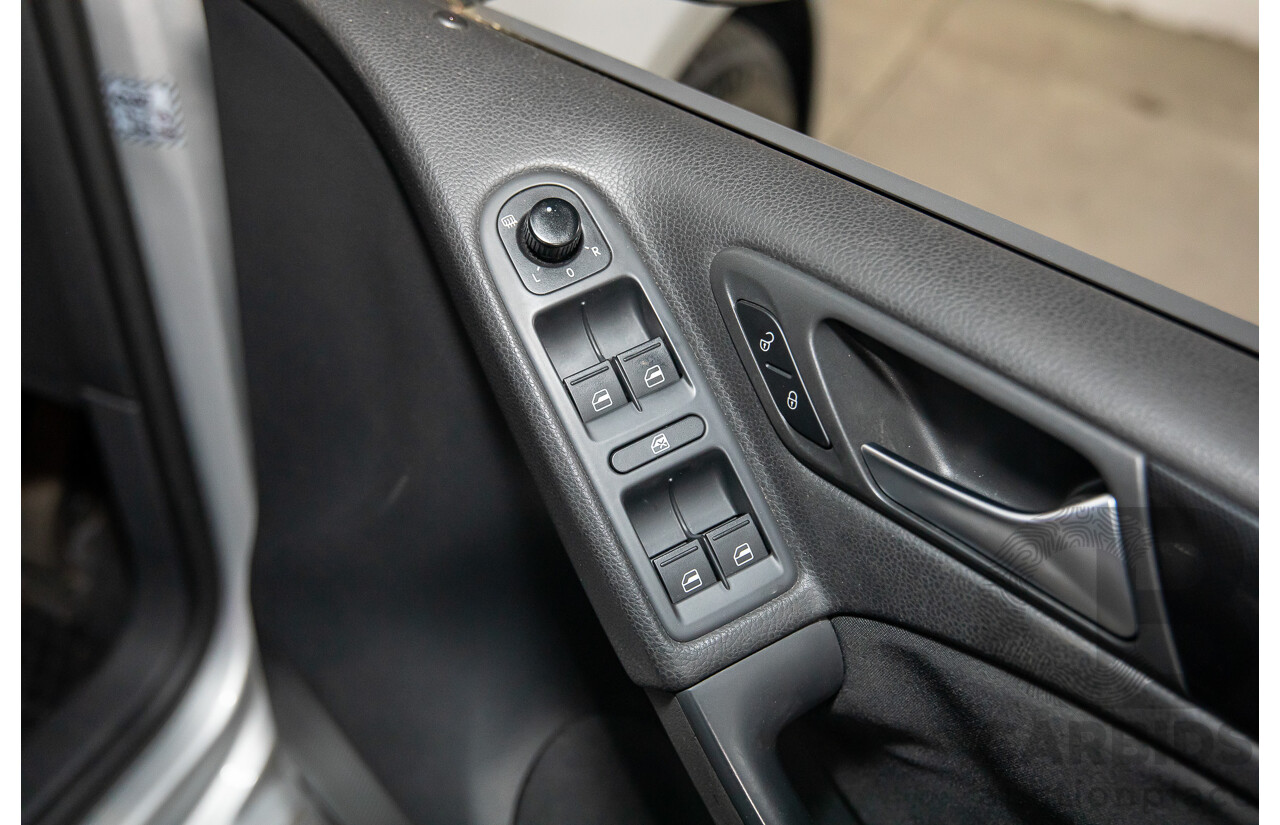 8/2011 Volkswagen Golf 103 TDI Comfortline 1K MY11 4d Wagon Reflex Silver Turbo Diesel 2.0L