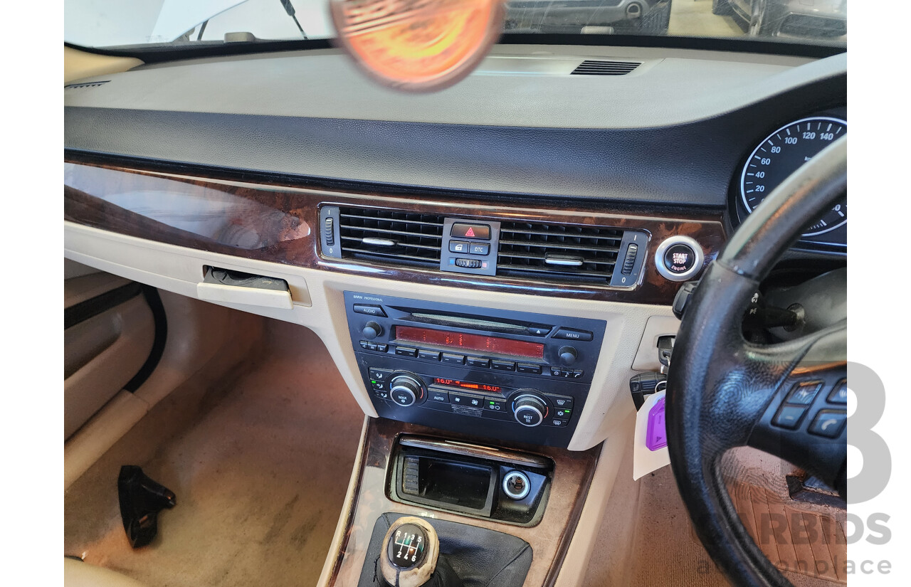 4/2007 Bmw 3 20i E90 4d Sedan White 2.0L