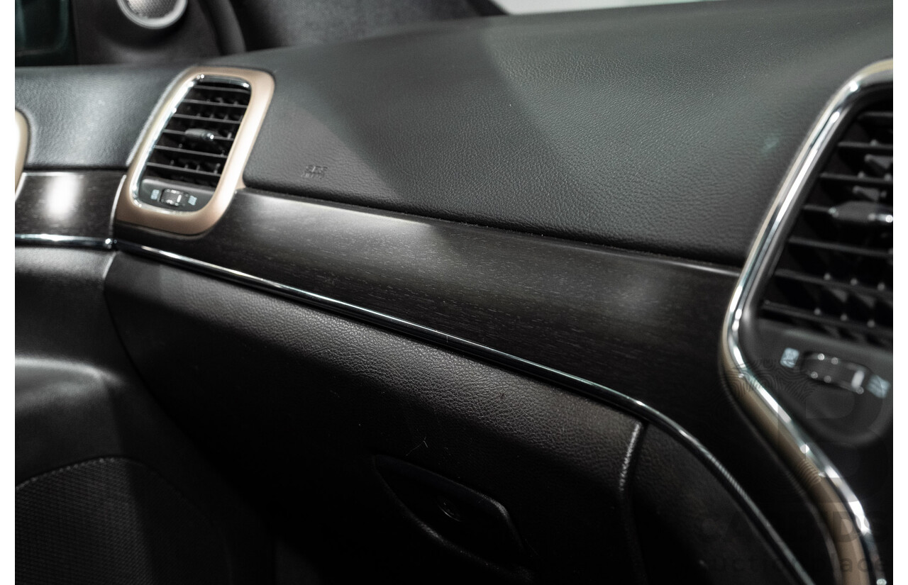 10/2015 Jeep Grand Cherokee Limited (4x4) WK MY15 4d Wagon Bright White Turbo Diesel V6 3.0L