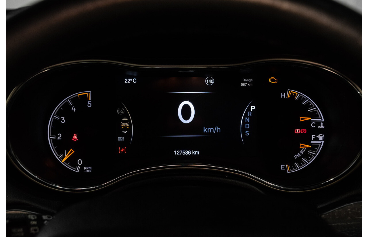 10/2015 Jeep Grand Cherokee Limited (4x4) WK MY15 4d Wagon Bright White Turbo Diesel V6 3.0L