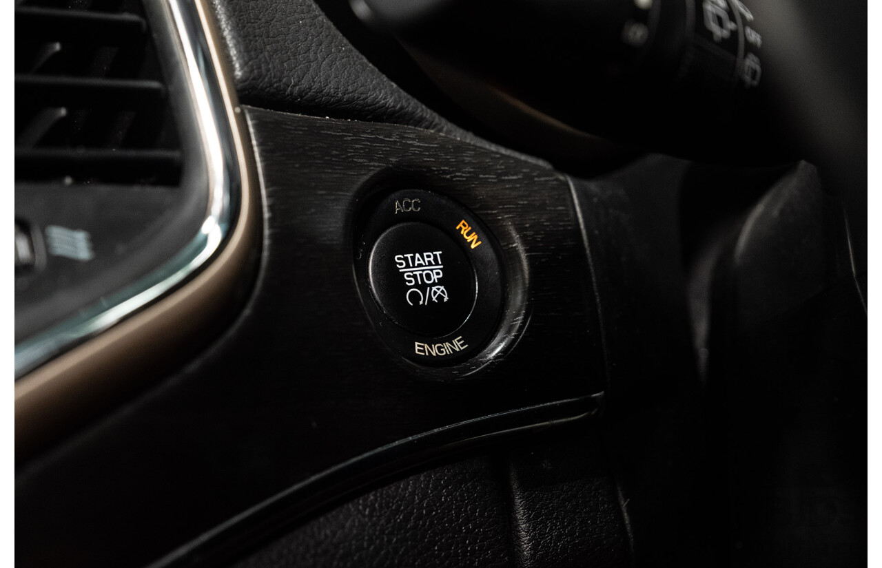 10/2015 Jeep Grand Cherokee Limited (4x4) WK MY15 4d Wagon Bright White Turbo Diesel V6 3.0L