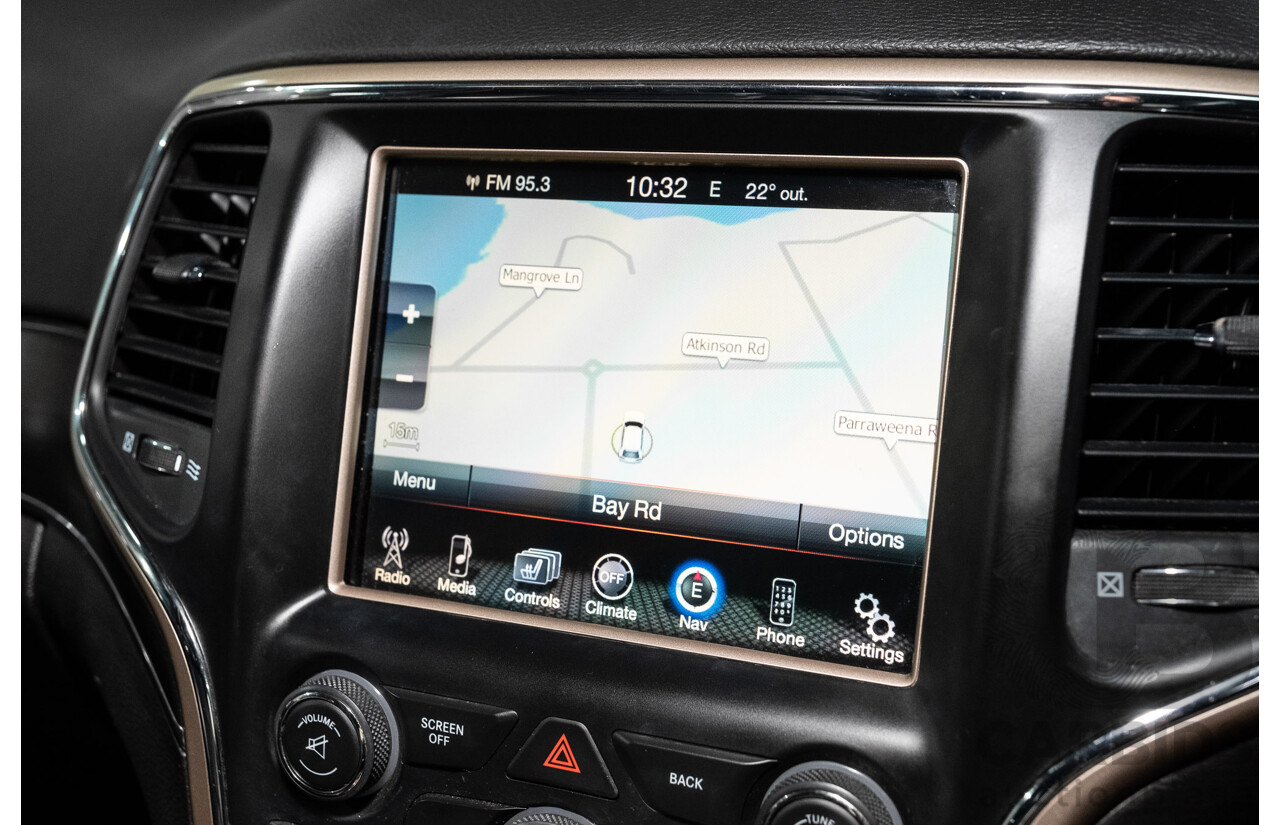 10/2015 Jeep Grand Cherokee Limited (4x4) WK MY15 4d Wagon Bright White Turbo Diesel V6 3.0L