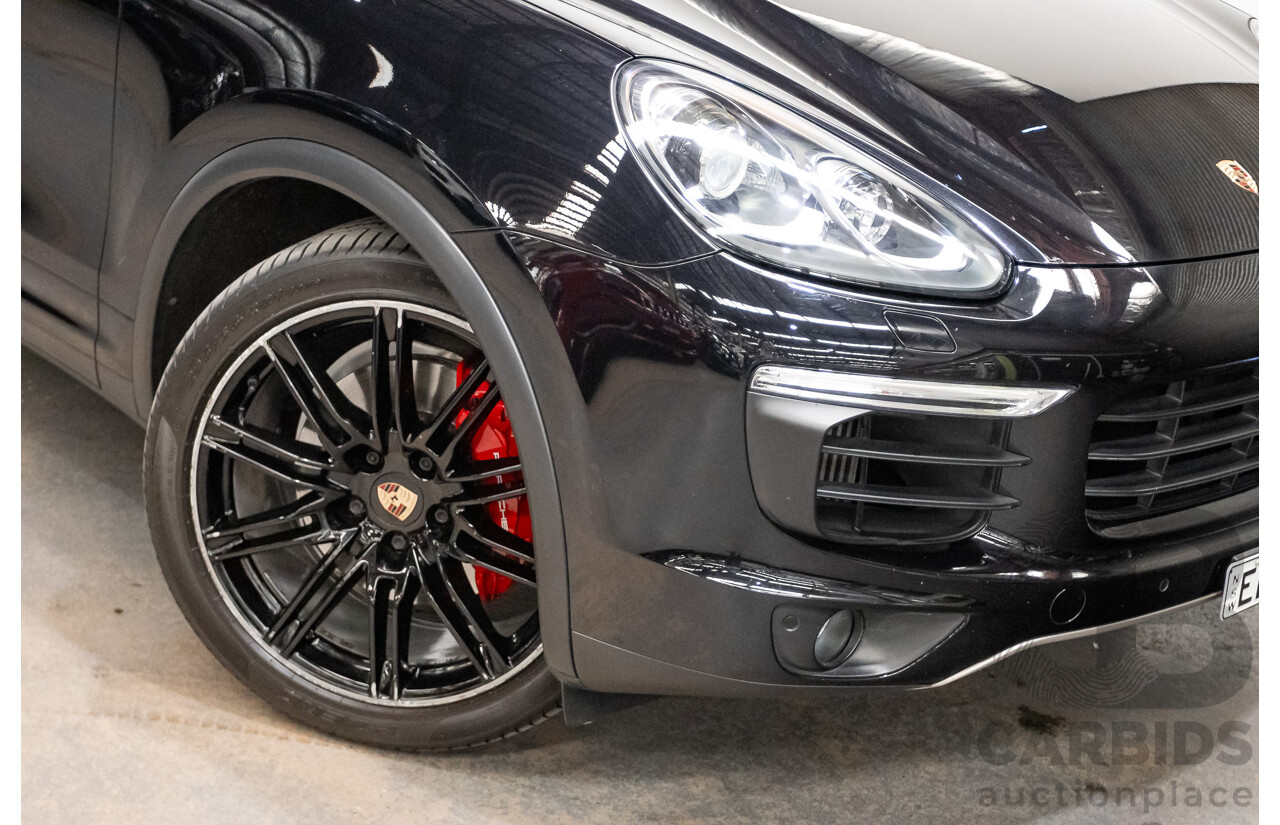 11/2014 Porsche Cayenne S (AWD) Series 2 92A MY15 4d Wagon Deep Black Metallic Turbo V6 3.6L