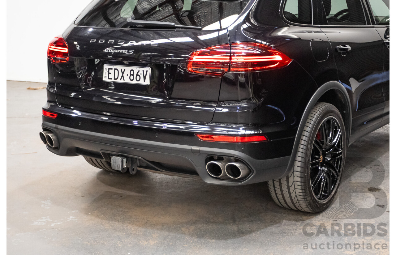 11/2014 Porsche Cayenne S (AWD) Series 2 92A MY15 4d Wagon Deep Black Metallic Turbo V6 3.6L