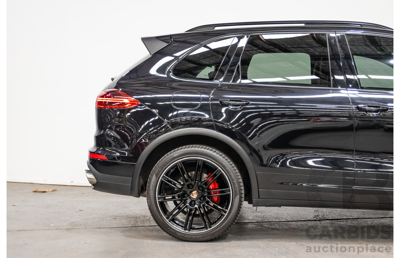 11/2014 Porsche Cayenne S (AWD) Series 2 92A MY15 4d Wagon Deep Black Metallic Turbo V6 3.6L