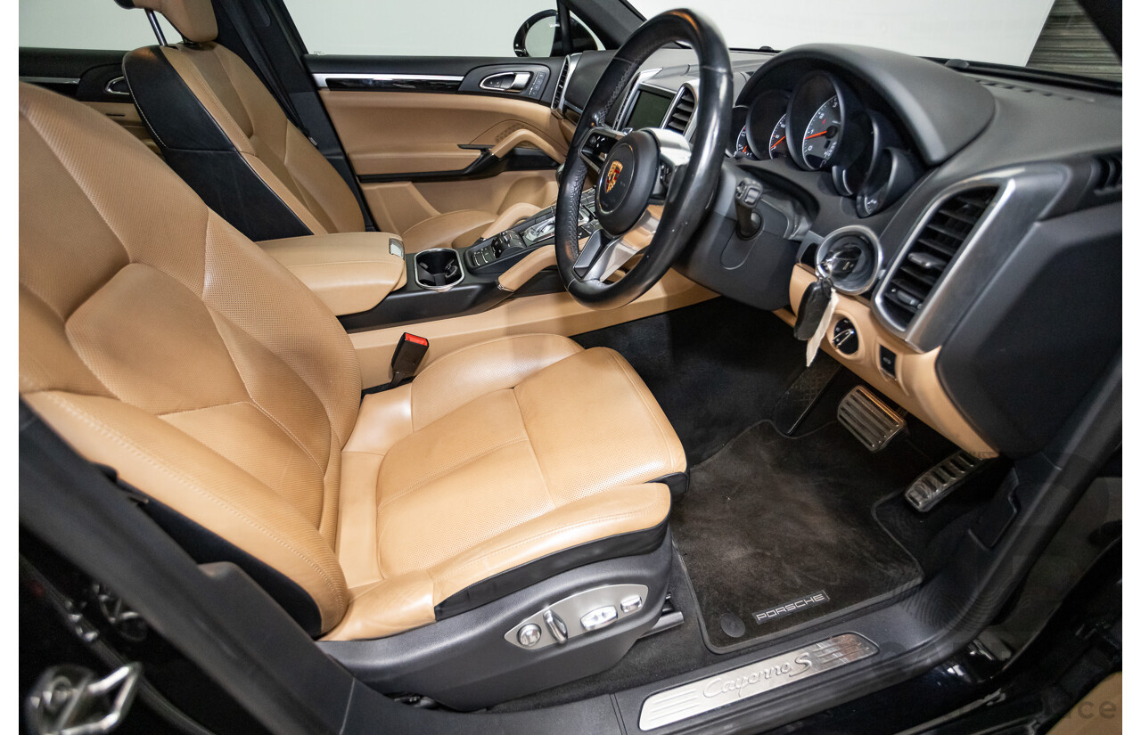 11/2014 Porsche Cayenne S (AWD) Series 2 92A MY15 4d Wagon Deep Black Metallic Turbo V6 3.6L