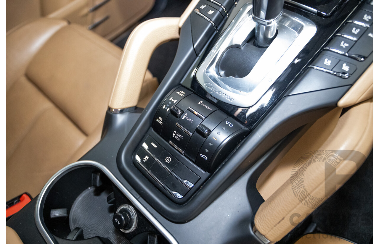 11/2014 Porsche Cayenne S (AWD) Series 2 92A MY15 4d Wagon Deep Black Metallic Turbo V6 3.6L