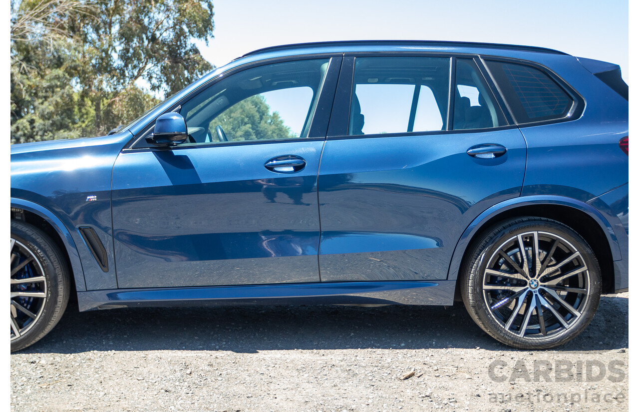 09/2019 BMW X5 xDrive30d M-Sport Performance Package (4x4) MY20 G05 4d Wagon Phytonic Blue Metallic Turbo Diesel 3.0L