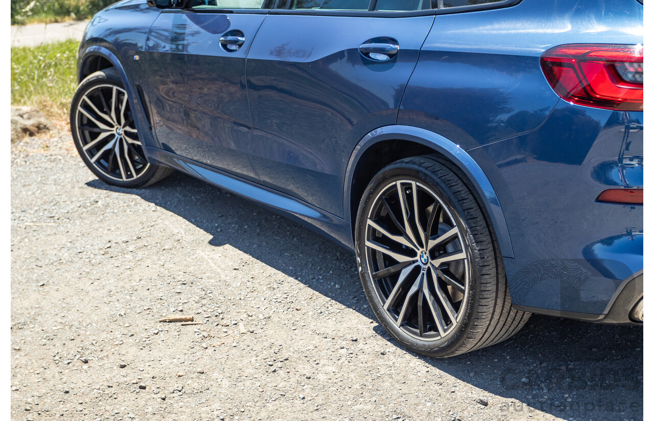 09/2019 BMW X5 xDrive30d M-Sport Performance Package (4x4) MY20 G05 4d Wagon Phytonic Blue Metallic Turbo Diesel 3.0L