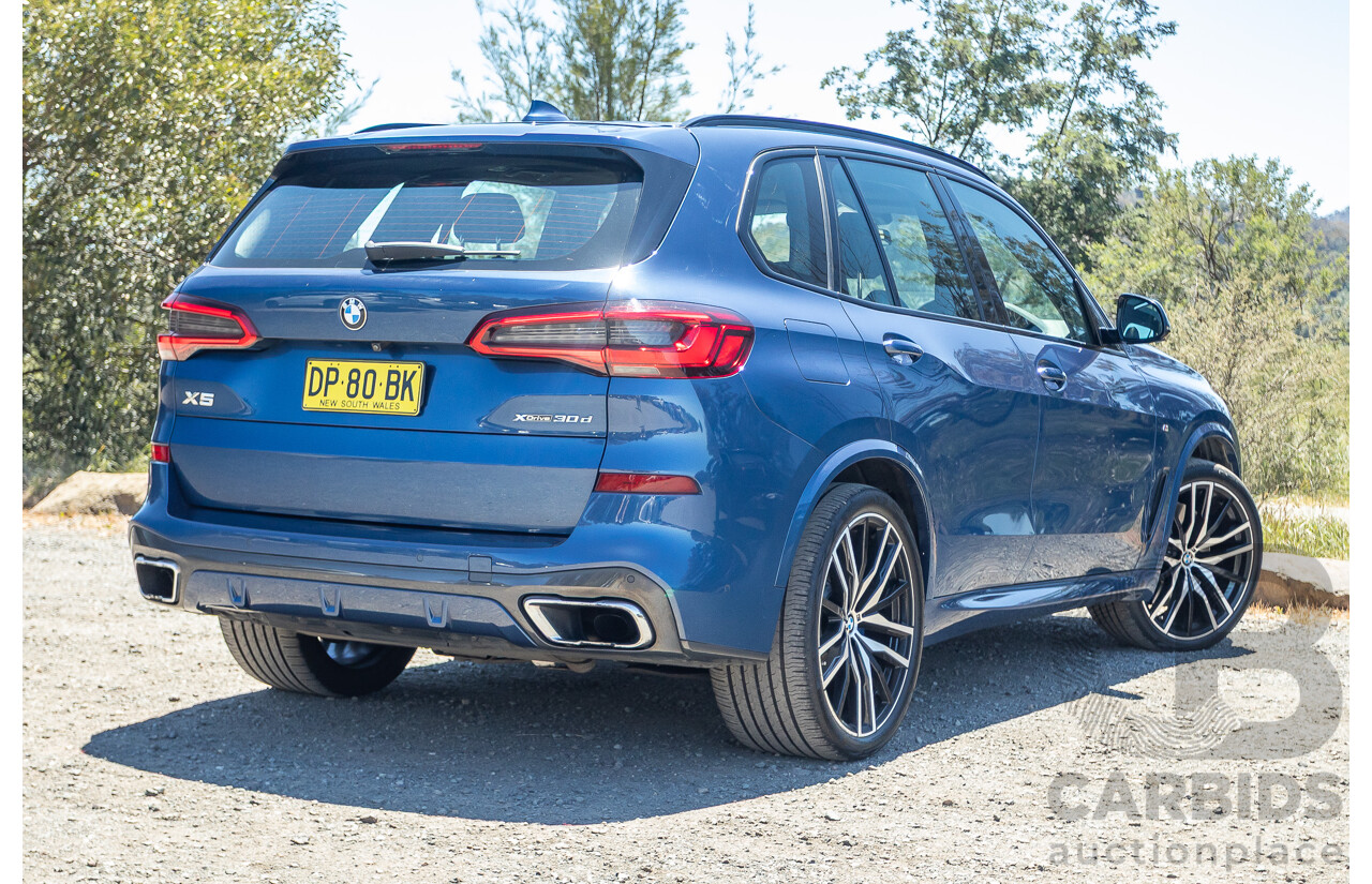 09/2019 BMW X5 xDrive30d M-Sport Performance Package (4x4) MY20 G05 4d Wagon Phytonic Blue Metallic Turbo Diesel 3.0L