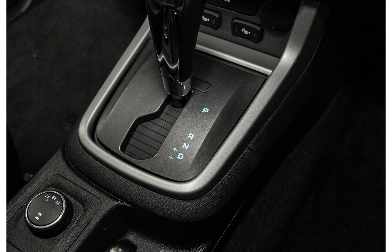 01/2017 Holden Trailblazer LTZ (4x4) RG MY17 4d Wagon Summit White Turbo Diesel 2.8L