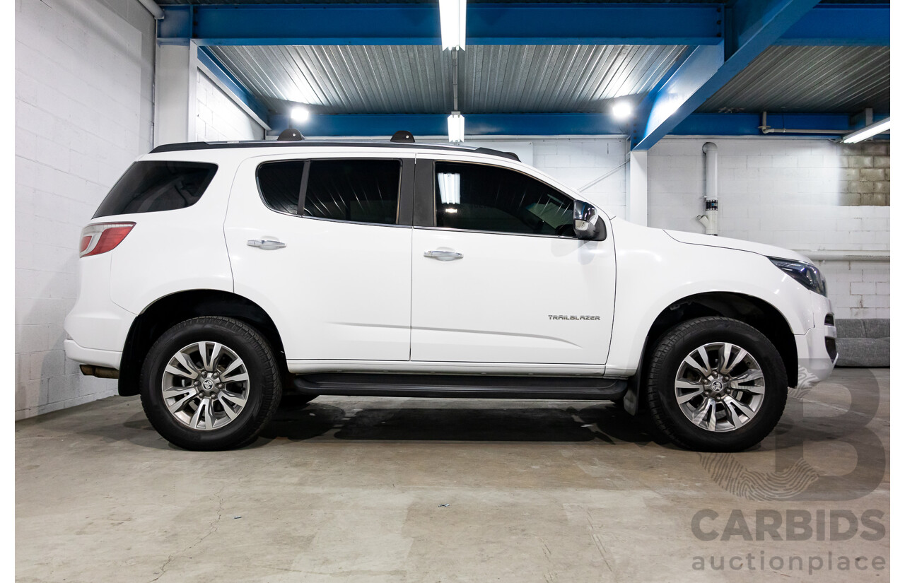 01/2017 Holden Trailblazer LTZ (4x4) RG MY17 4d Wagon Summit White Turbo Diesel 2.8L