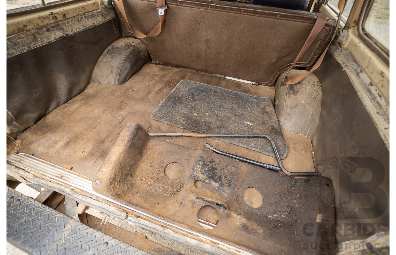 1/1981 Toyota Landcruiser Standard FJ60RV (4x4) 4d Wagon Beige 4.2L