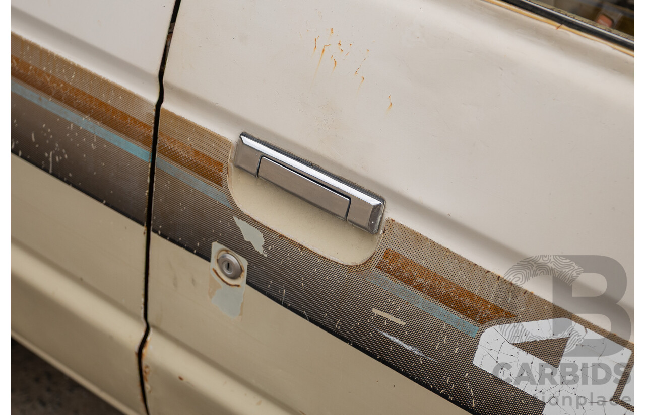 1/1981 Toyota Landcruiser Standard FJ60RV (4x4) 4d Wagon Beige 4.2L