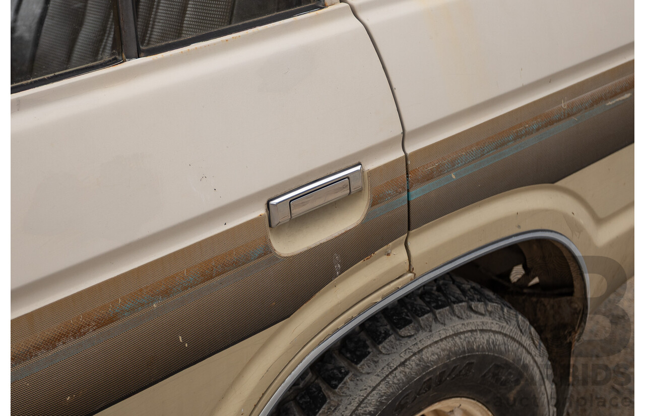 1/1981 Toyota Landcruiser Standard FJ60RV (4x4) 4d Wagon Beige 4.2L