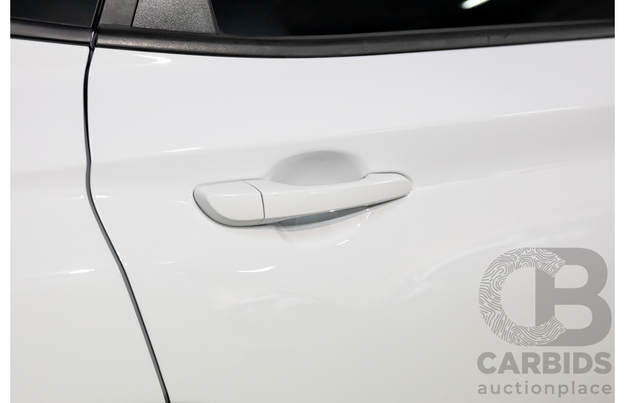 03/2018 Hyundai Kona Highlander (AWD) OS 4d Wagon Chalk White Turbo 1.6L