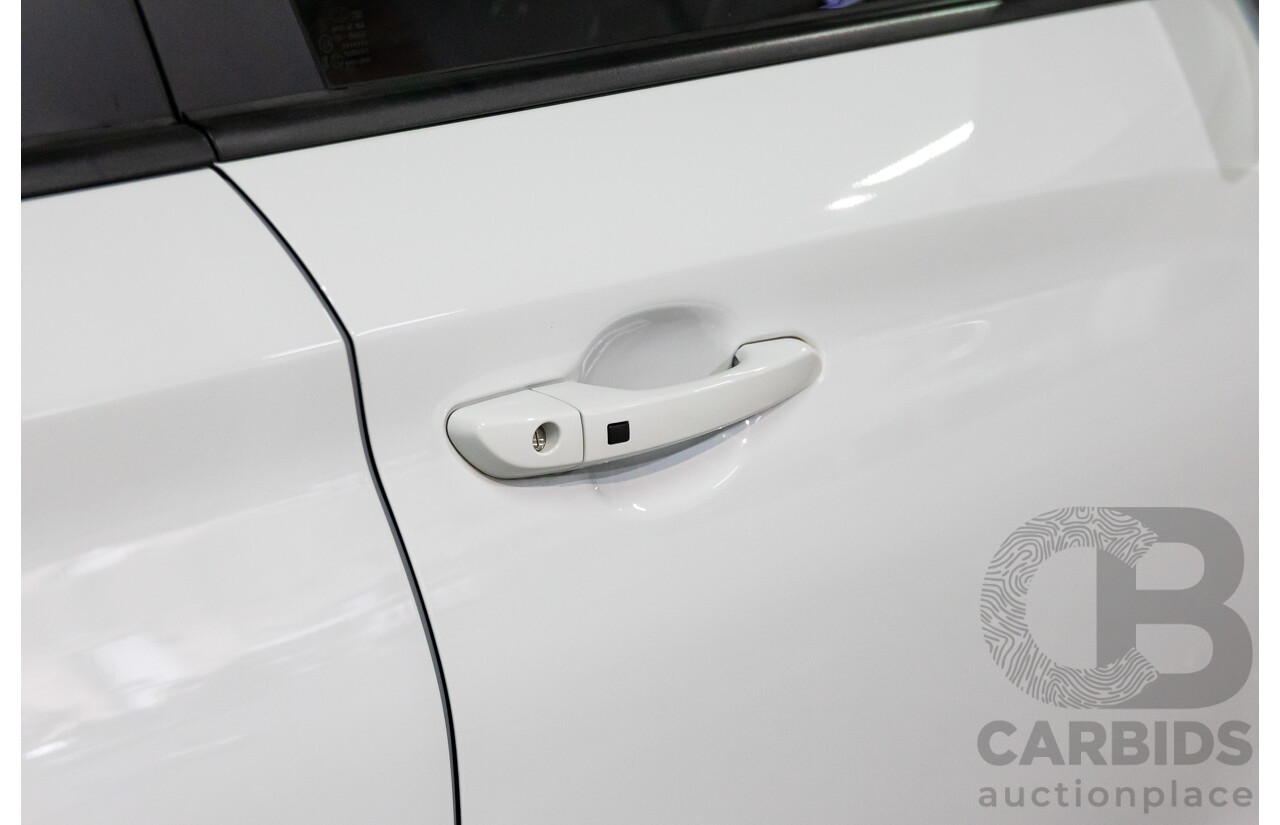 03/2018 Hyundai Kona Highlander (AWD) OS 4d Wagon Chalk White Turbo 1.6L