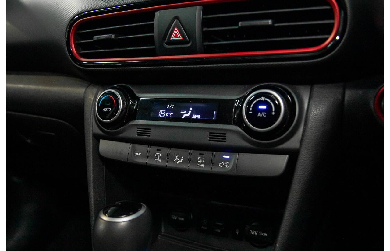 03/2018 Hyundai Kona Highlander (AWD) OS 4d Wagon Chalk White Turbo 1.6L