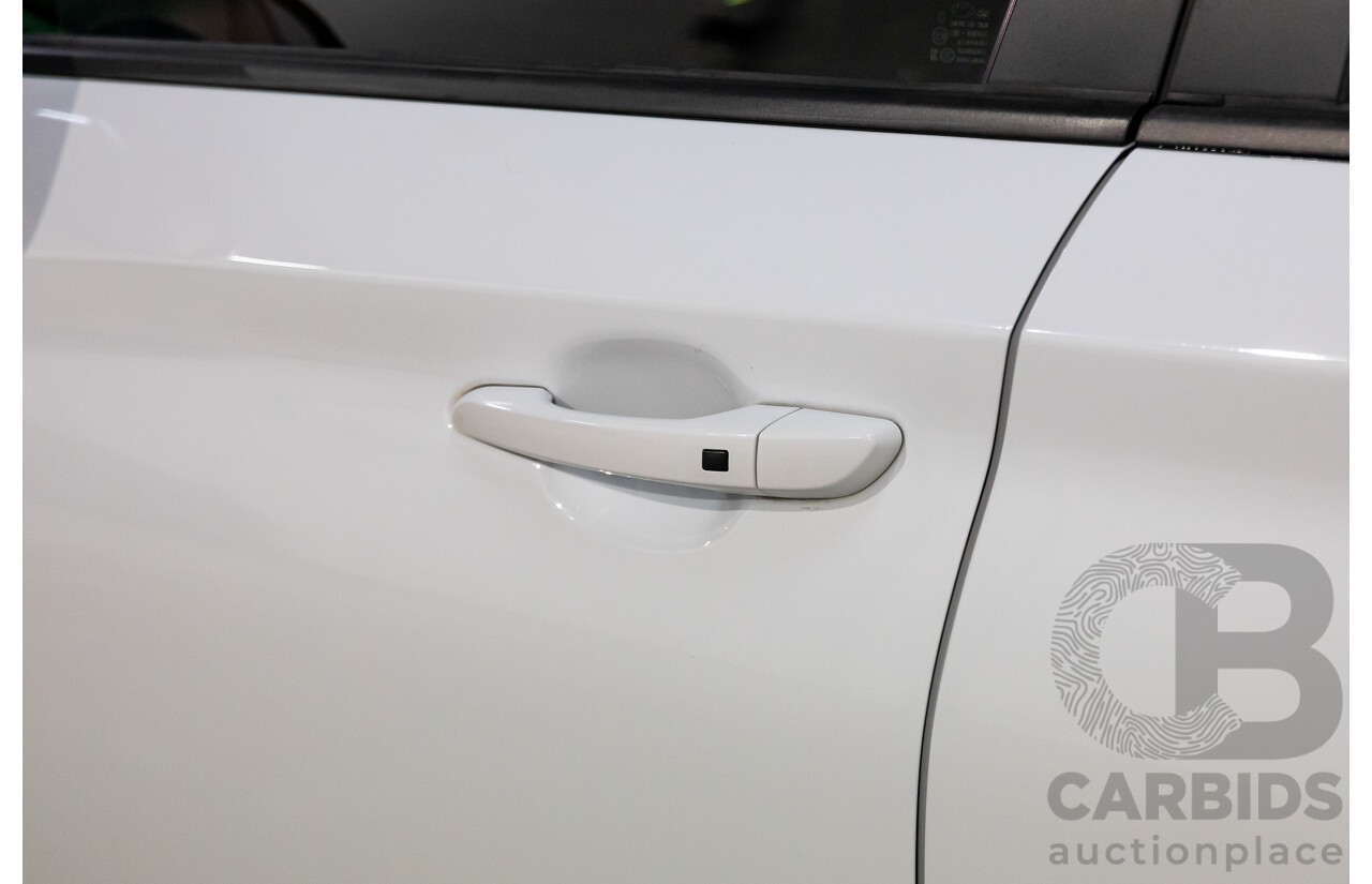03/2018 Hyundai Kona Highlander (AWD) OS 4d Wagon Chalk White Turbo 1.6L