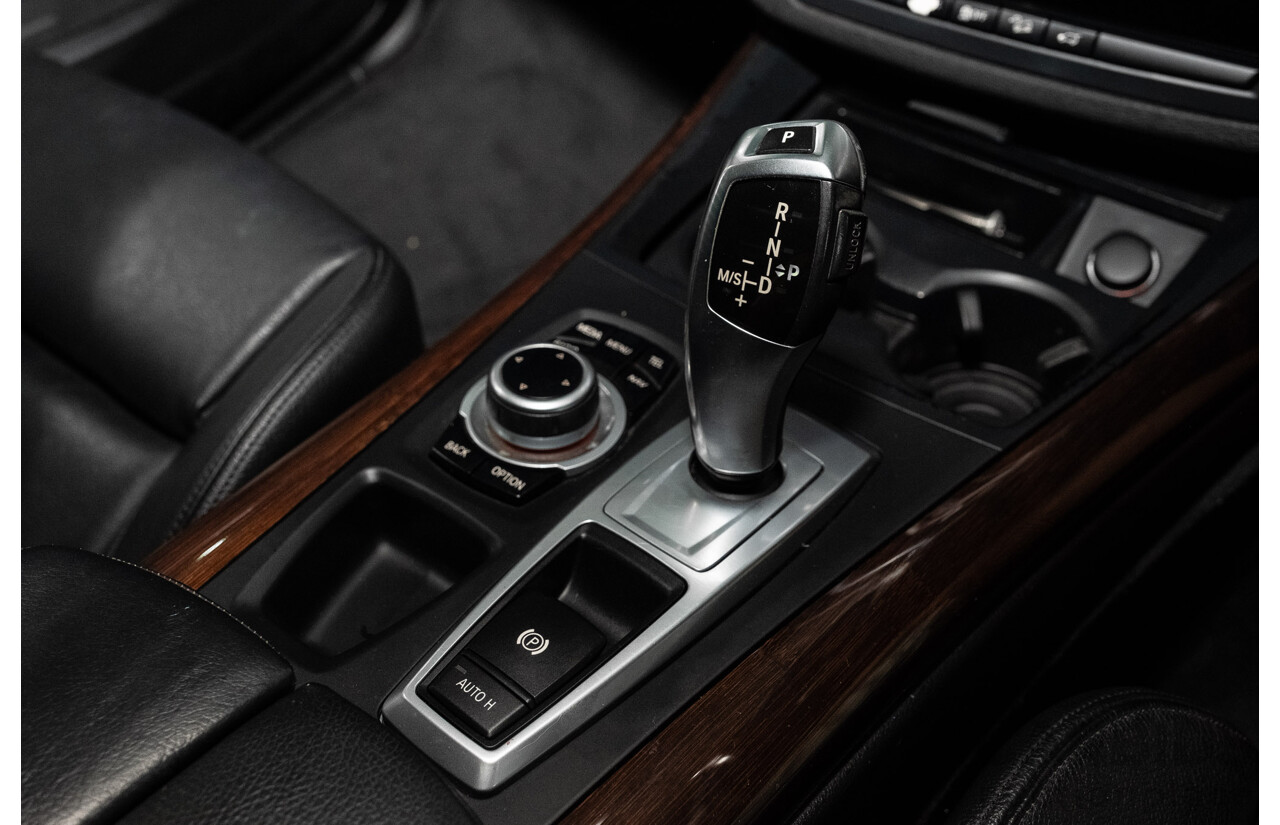 8/2013 Bmw X5 Xdrive 30d M Sport E70 MY12 UPGRADE 4d Wagon Carbon Black Metallic Turbo Diesel 3.0L