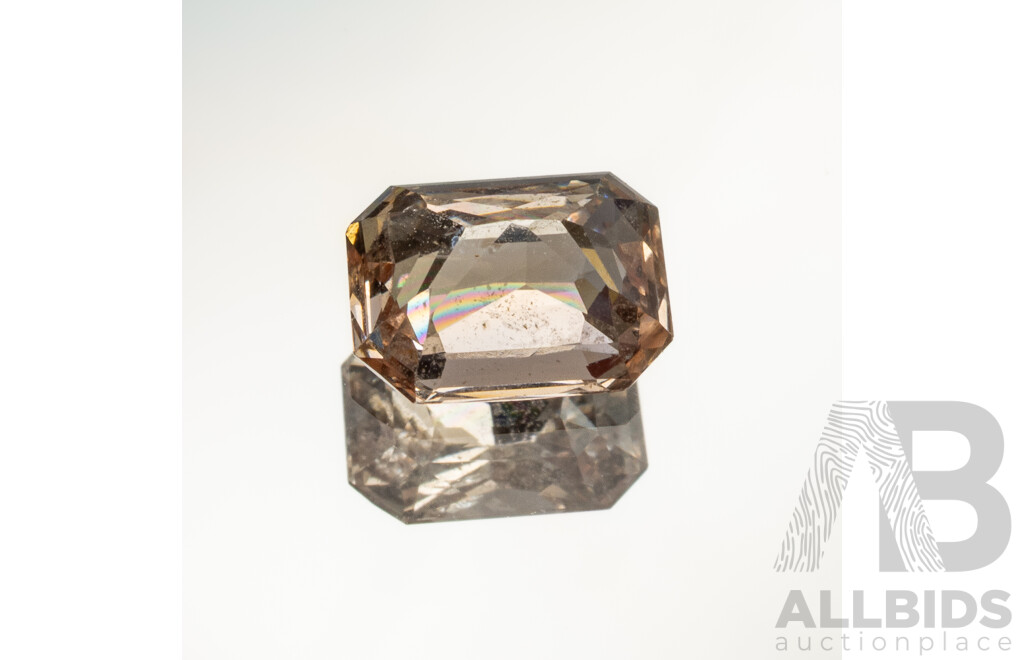1.6ct Peach Sapphire