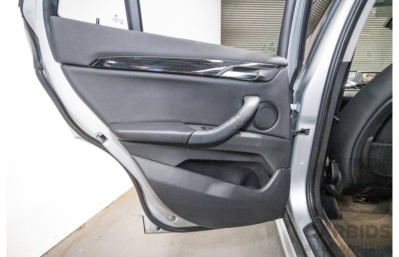 03/2016 BMW X1 sDrive 18D F48 4D Wagon Silver Turbo Diesel 2.0L