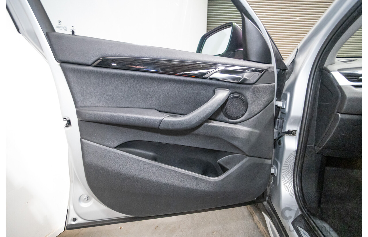 03/2016 BMW X1 sDrive 18D F48 4D Wagon Silver Turbo Diesel 2.0L